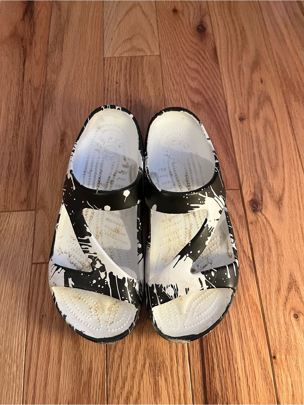 Dawgs Black and White Splash-Print Sandals